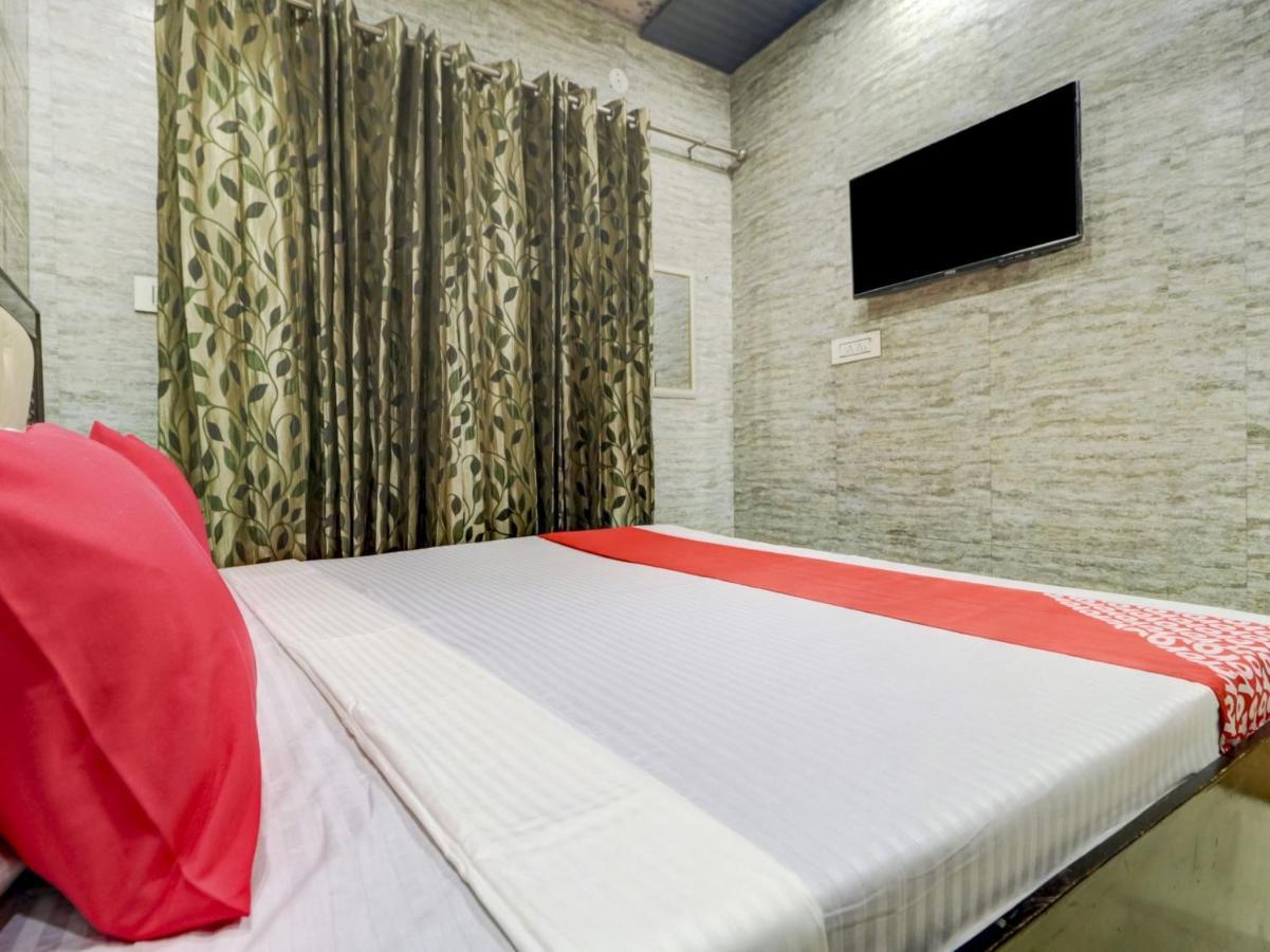 Oyo 77454 Hotel Prince Palace Patiāla 외부 사진