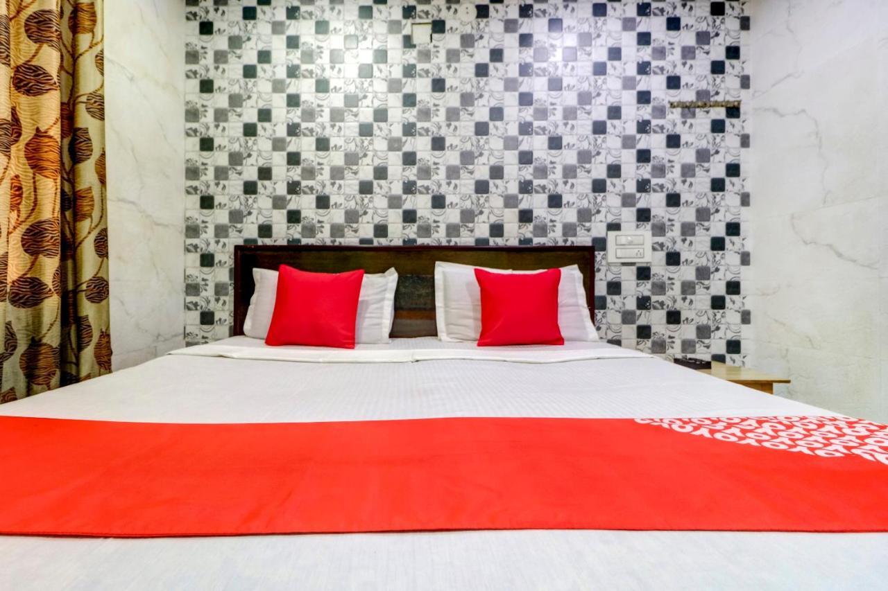 Oyo 77454 Hotel Prince Palace Patiāla 외부 사진